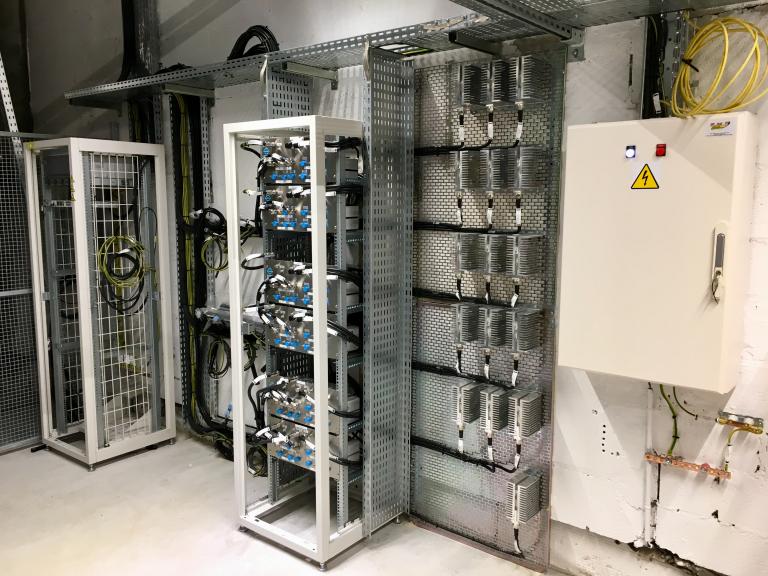 Création d'armoires électriques pour multi-opérateurs téléphoniques 4G
