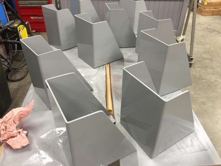 Fabrication et mise en peinture protection angles